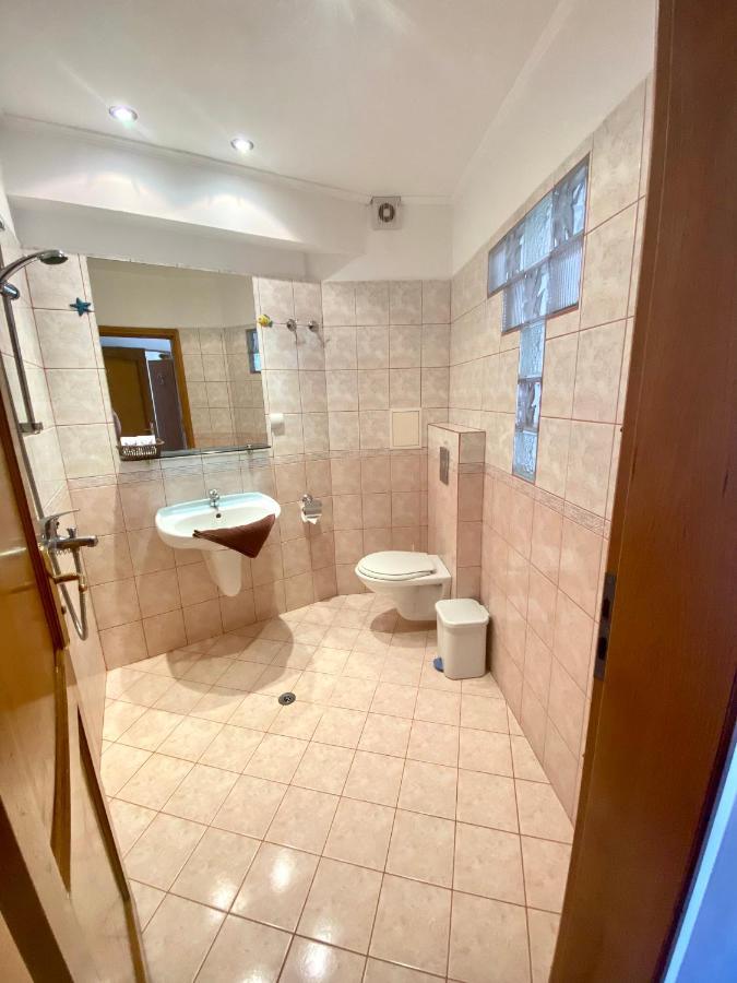 Family Hotel The Golden Fish Sozopol Ngoại thất bức ảnh