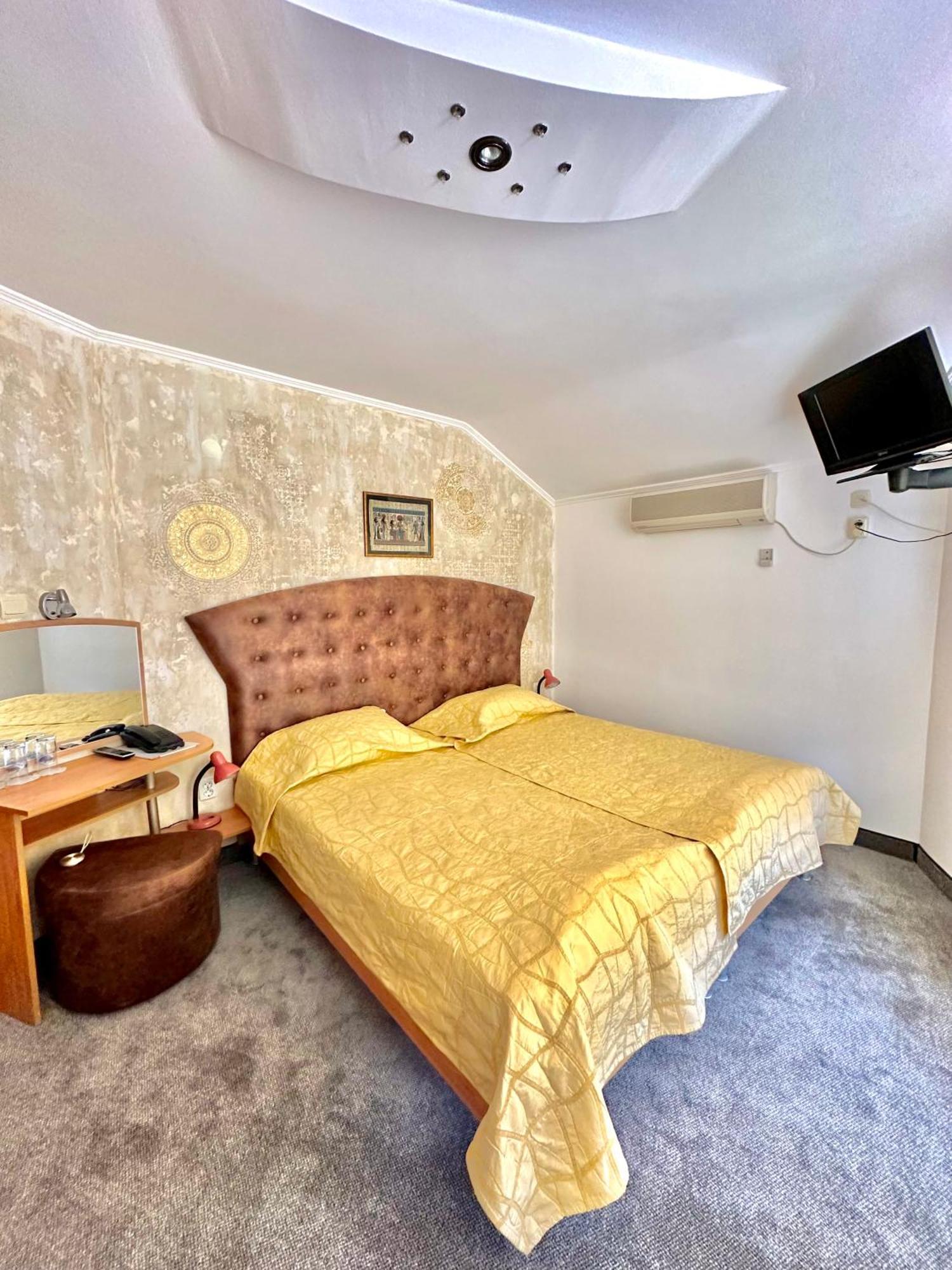 Family Hotel The Golden Fish Sozopol Ngoại thất bức ảnh
