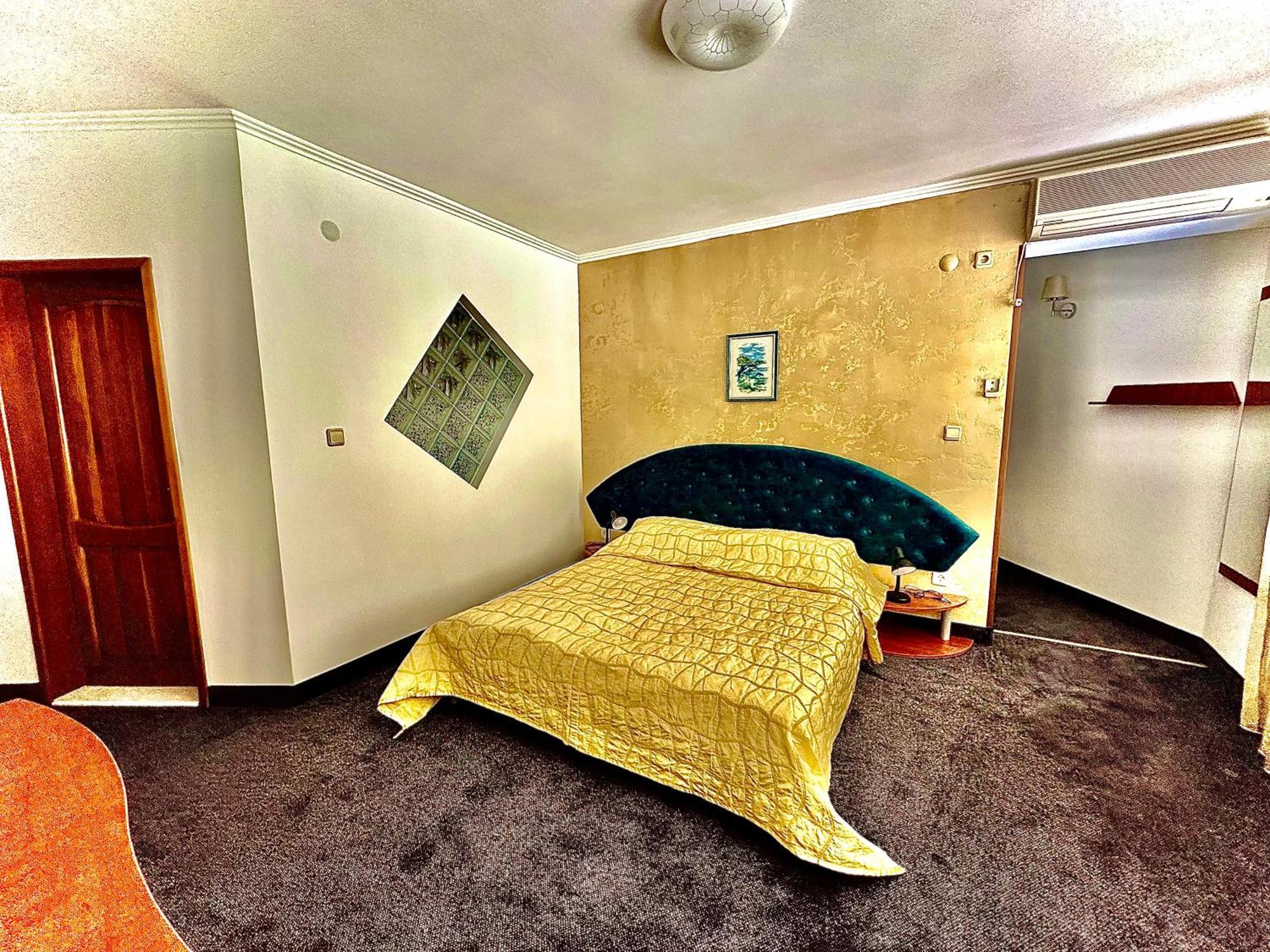 Family Hotel The Golden Fish Sozopol Ngoại thất bức ảnh